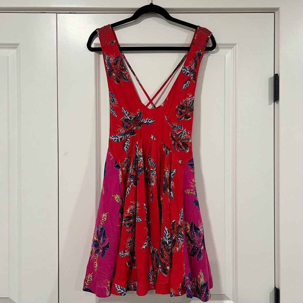 Free People Womens Red Mini Dress Full Swing Deep V Strappy Ruffle Floral Size M